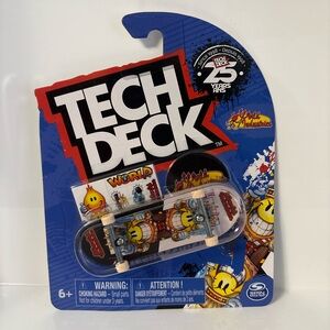 ULTRA RARE BRAND NEW SEALED TECH DECK WORLD INDUSTRIES SERIES
